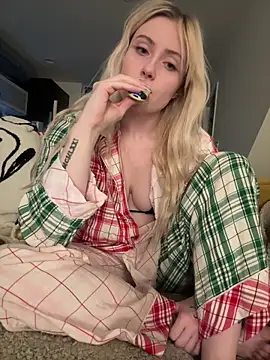 seeunexttuesday online show from 12/19/25, 01:01