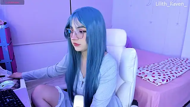 Lilith Raven  online show from 11/07/25, 03:39