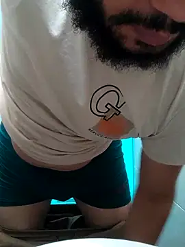 Snapshot of EgyptianStallion82 chatting on 09/23/25, 11:24 EgyptianStallion82 online show from 09/23/25, 11:24