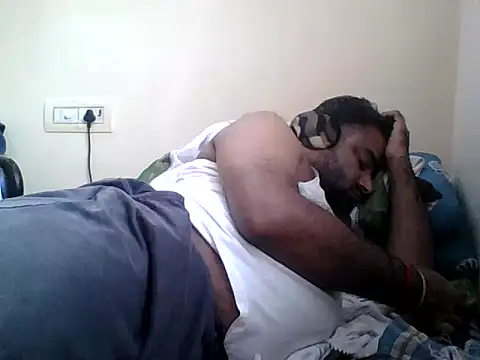 Snapshot of sree4143 chatting on 09/11/25, 05:51 sree4143 online show from 09/11/25, 05:51