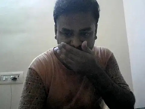 Snapshot of sree4143 chatting on 10/01/25, 02:45 sree4143 online show from 10/01/25, 02:45