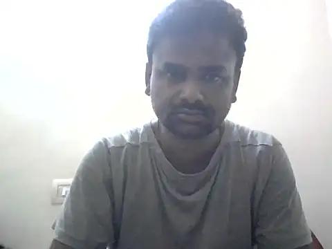 Snapshot of sree4143 chatting on 10/13/25, 03:45 sree4143 online show from 10/13/25, 03:45