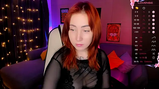 deboramoore online show from 10/08/25, 02:20