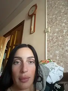 Snapshot of Soft_Pleasure chatting on 06/18/26, 03:16 Soft Pleasure online show from 06/18/26, 03:16