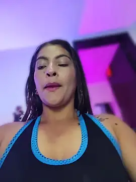 Fox Roxxan online show from 02/17/26, 02:08