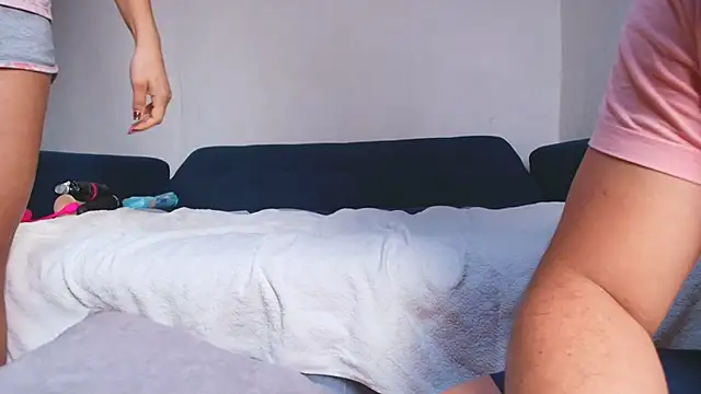 couplelove543 online show from 09/27/25, 01:05