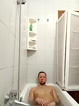 Snapshot of Alessio1987 chatting on 01/08/26, 04:20 Alessio1987 online show from 01/08/26, 04:20