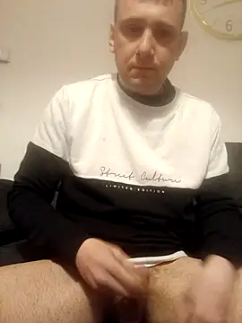 Snapshot of Alessio1987 chatting on 02/24/26, 07:12 Alessio1987 online show from 02/24/26, 07:12