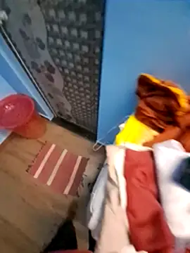 Snapshot of Tamilpayan00 chatting on 02/27/26, 03:56 Tamilpayan00 online show from 02/27/26, 03:56