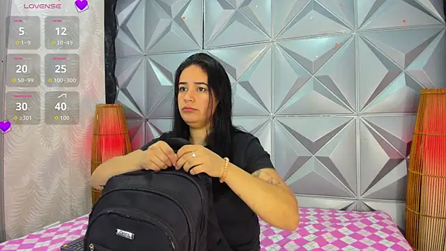 GreciaFox1 online show from 12/19/25, 11:17