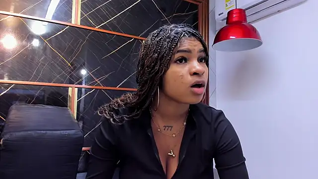 HannyThompson online show from 09/23/25, 12:30