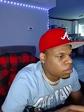 MrGreenbeanbean88 online show from 10/25/25, 08:58