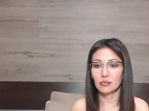 Snapshot of RichelleBrielle chatting on 02/16/26, 02:57 RichelleBrielle online show from 02/16/26, 02:57