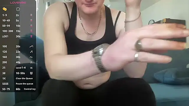 Snapshot of avamaxwell chatting on 03/19/26, 04:55 avamaxwell online show from 03/19/26, 04:55
