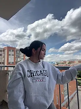 Snapshot of Nova_Gabriela chatting on 10/02/25, 02:57 Nova Gabriela online show from 10/02/25, 02:57