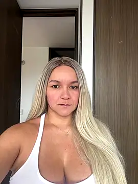 Nova Gabriela online show from 12/04/25, 12:58