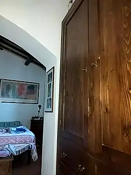 Snapshot of clarabell4 chatting on 10/02/25, 05:36 clarabell4 online show from 10/02/25, 05:36