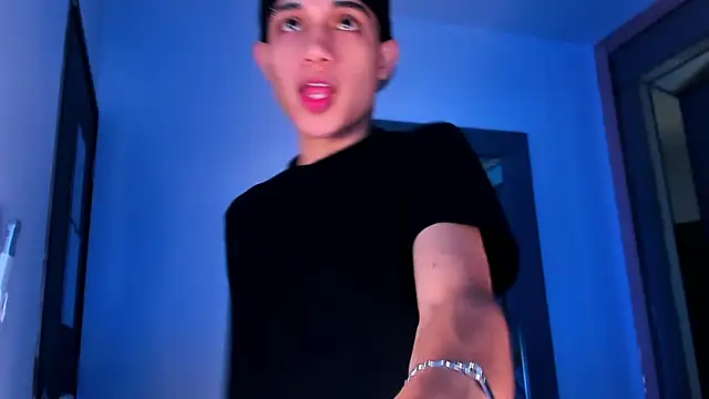 Sebax Young online show from 02/15/26, 08:16