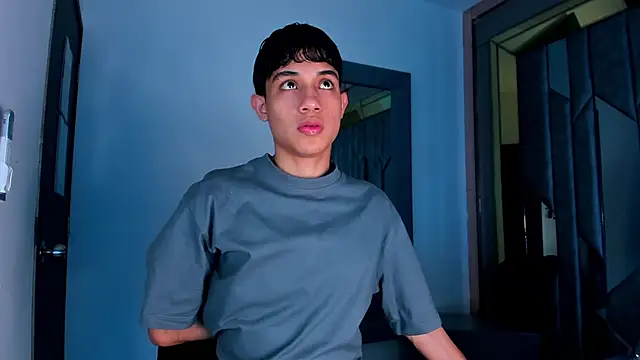 Sebax Young online show from 02/18/26, 08:16