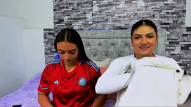 nicolexxaleja online show from 10/02/25, 08:49