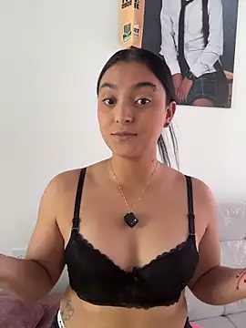 nicolexxaleja online show from 02/19/26, 07:54