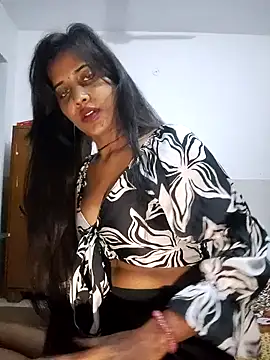 Snapshot of cute_radhikaa chatting on 11/05/25, 06:41 cute radhikaa online show from 11/05/25, 06:41