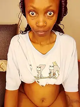 Snapshot of SeffieLucy chatting on 09/09/25, 07:52 SeffieLucy online show from 09/09/25, 07:52