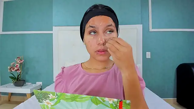 ania gomez online show from 10/05/25, 12:47