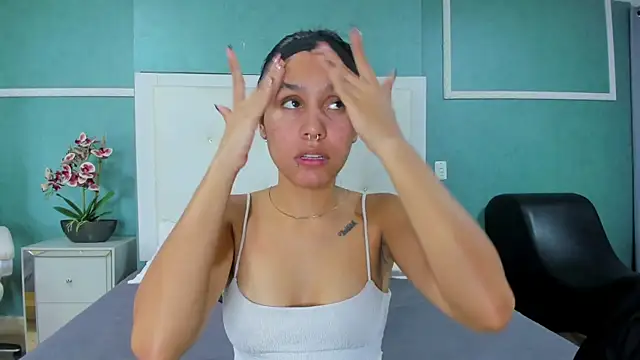 ania gomez online show from 11/14/25, 09:57