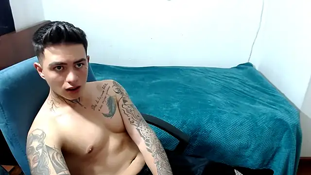 santii ss online show from 09/20/25, 03:57