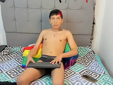 jake hott1 online show from 09/29/25, 12:54