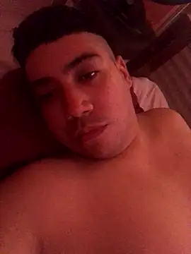 Snapshot of Paulo199117 chatting on 10/13/25, 11:54 Paulo199117 online show from 10/13/25, 11:54