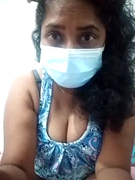 Snapshot of boosypussy chatting on 11/23/25, 01:00 boosypussy online show from 11/23/25, 01:00