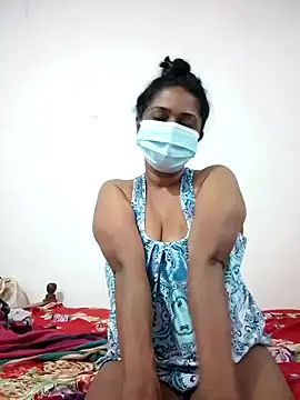 Snapshot of boosypussy chatting on 12/16/25, 01:10 boosypussy online show from 12/16/25, 01:10