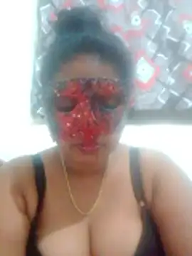 Snapshot of boosypussy chatting on 04/07/26, 05:02 boosypussy online show from 04/07/26, 05:02