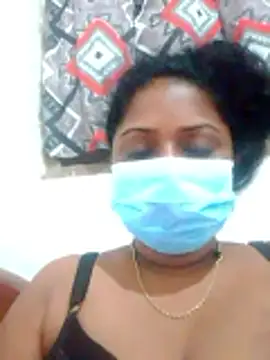 Snapshot of boosypussy chatting on 04/16/26, 04:41 boosypussy online show from 04/16/26, 04:41