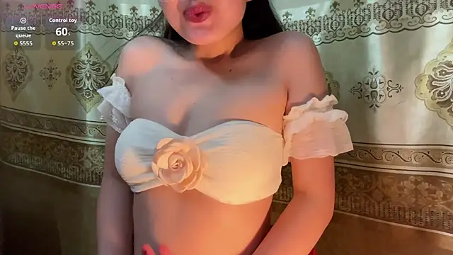Snapshot of LinYi_Office chatting on 05/22/26, 01:24 LinYi Office online show from 05/22/26, 01:24