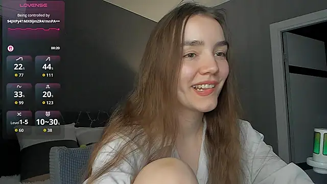 Snapshot of sweete_chantal chatting on 06/13/26, 07:23 sweete chantal online show from 06/13/26, 07:23