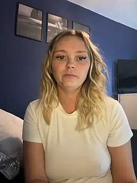 Snapshot of Star-36 chatting on 04/09/26, 09:04 Star-36 online show from 04/09/26, 09:04