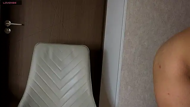 Snapshot of NoFace_Model chatting on 02/22/26, 05:11 NoFace Model online show from 02/22/26, 05:11