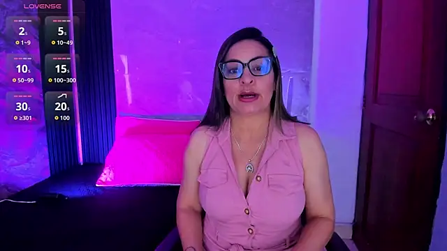 Agatha Pleasure online show from 03/02/26, 12:12