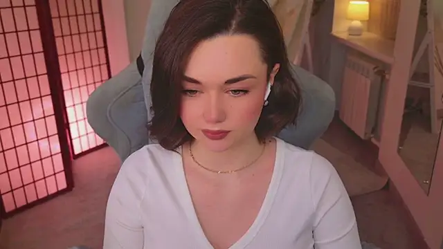 AvaFlower online show from 02/17/26, 02:35