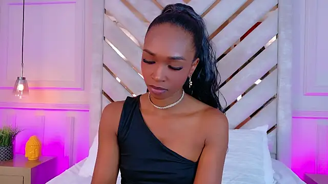 Agatha-Adams online show from 11/20/25, 02:39