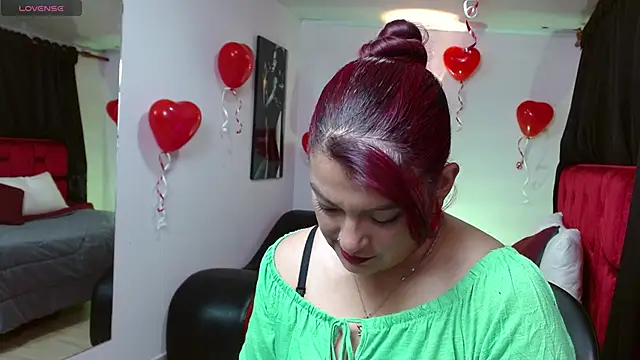 Snapshot of Princess_moan chatting on 09/13/25, 08:30 Princess moan online show from 09/13/25, 08:30