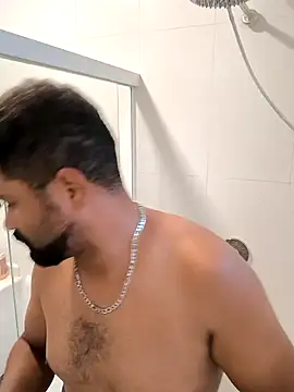 jhony051090 online show from 01/08/26, 09:06