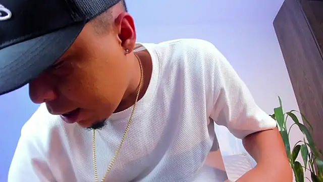 Snapshot of asmodeo_33 chatting on 02/13/26, 06:09 asmodeo 33 online show from 02/13/26, 06:09