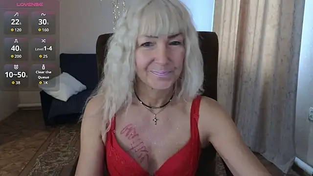 Snapshot of Laura_Gol chatting on 01/07/26, 05:43 Laura Gol online show from 01/07/26, 05:43