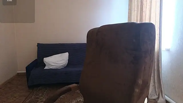 Snapshot of Laura_Gol chatting on 02/02/26, 05:06 Laura Gol online show from 02/02/26, 05:06