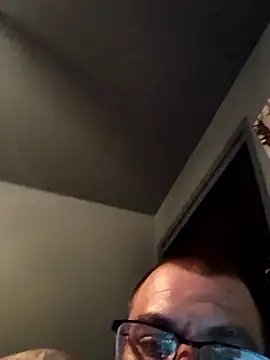 Snapshot of Crossedsissy chatting on 03/13/26, 03:57 Crossedsissy online show from 03/13/26, 03:57