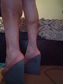 Crossedsissy online show from 05/21/26, 09:33